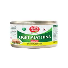 PAPA OUMAR LIGHT MEAT TUNA CHUNKS IN SUNFLOWER OIL 130G