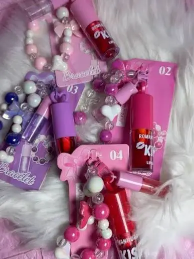 CHANLANYA MOISTURIZING LIP COLONE 