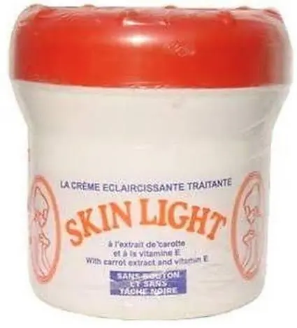 SKIN LIGHT LA CREME CLARIFIANTE TRAITANTE WITH CARROT EXTRACT AND VITAMIN E 250ML